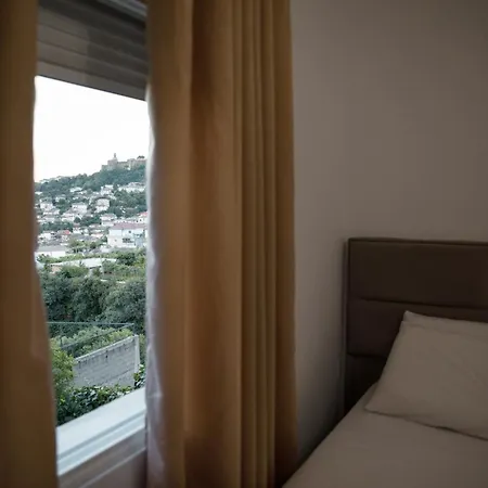 Agimi 65 Hotel Gjirokastër