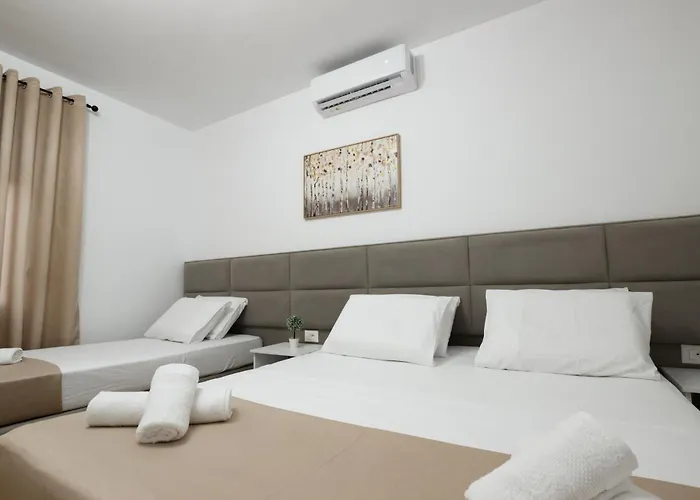 Szálloda Agimi 65 Gjirokastra